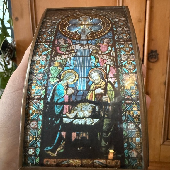 Vintage handcrafted Via Vermont Nativity brass and glass hinged trinket box - Picture 2 of 10